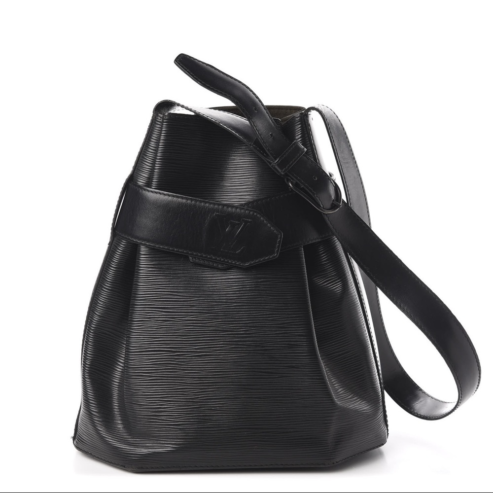 Louis Vuitton purse